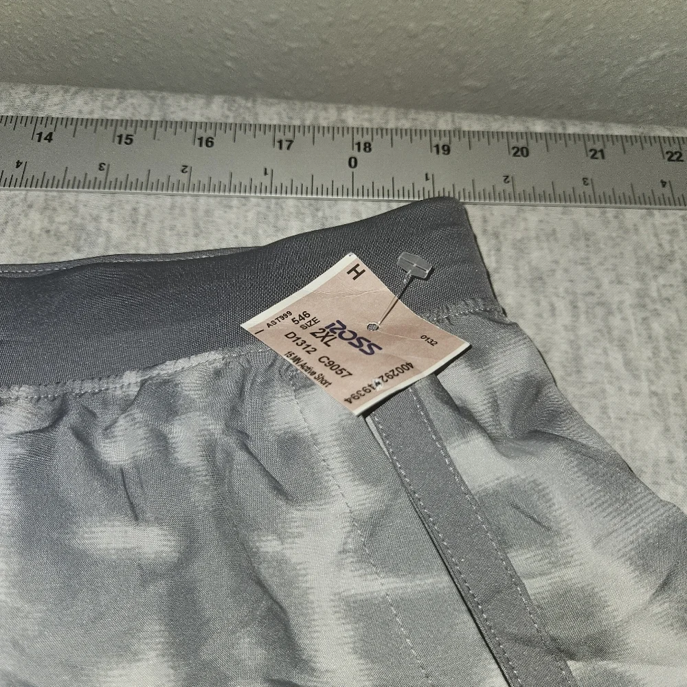Underarmour 2xl  Workout Shorts Gray - Picture 8 of 10